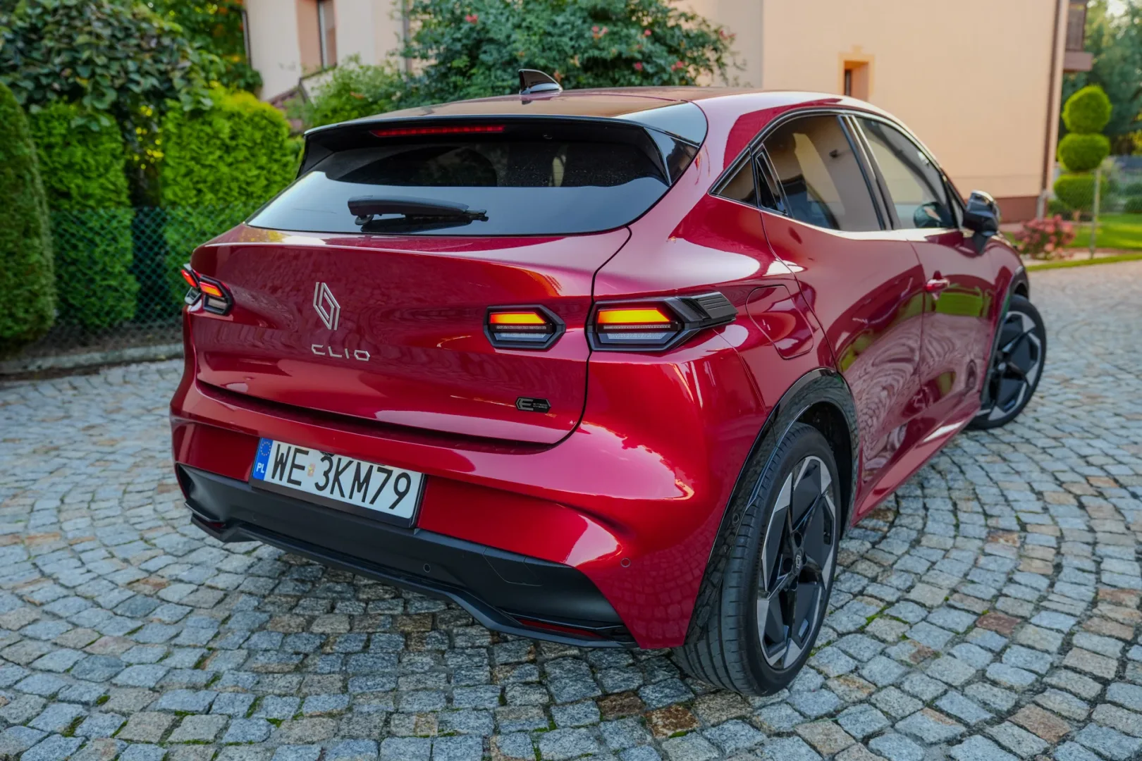 Renault Clio Full Hybrid 160
