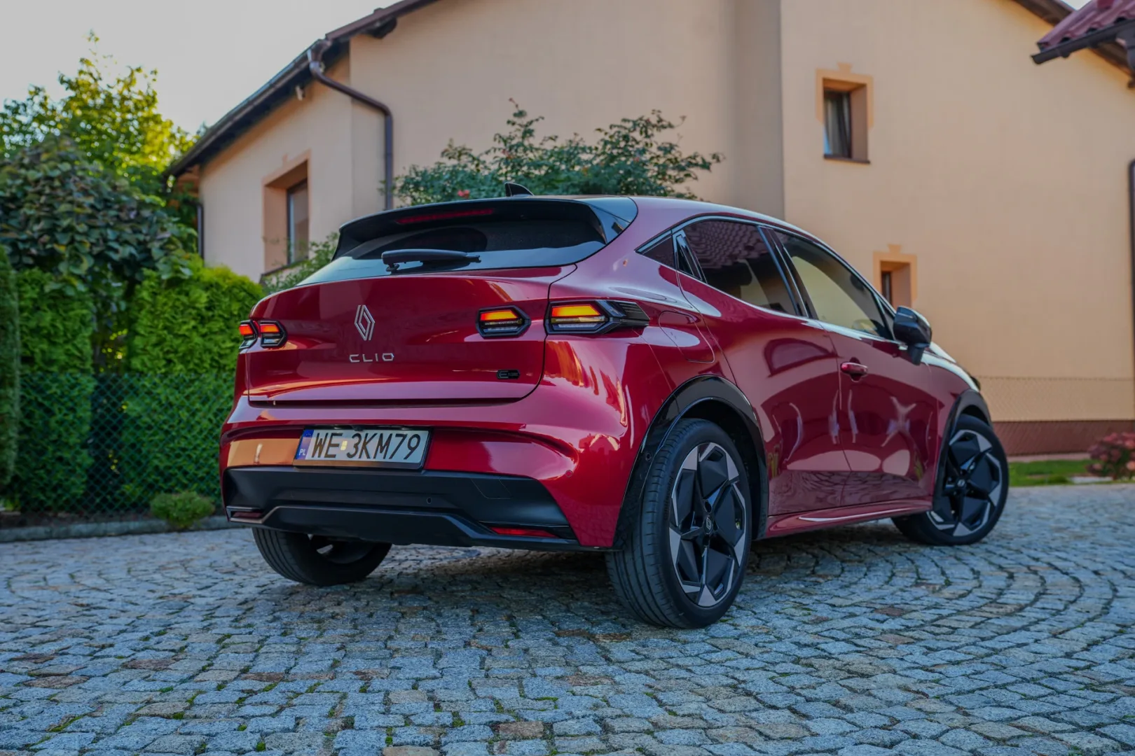 Renault Clio Full Hybrid 160