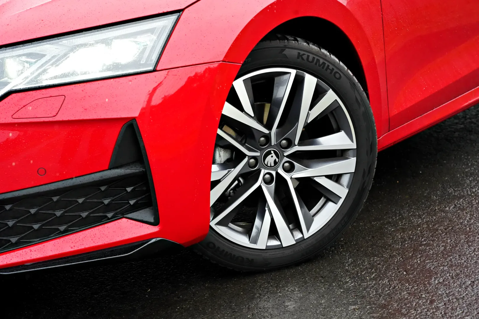 Skoda Octavia Combi 2.0 TDI Sportline Tech