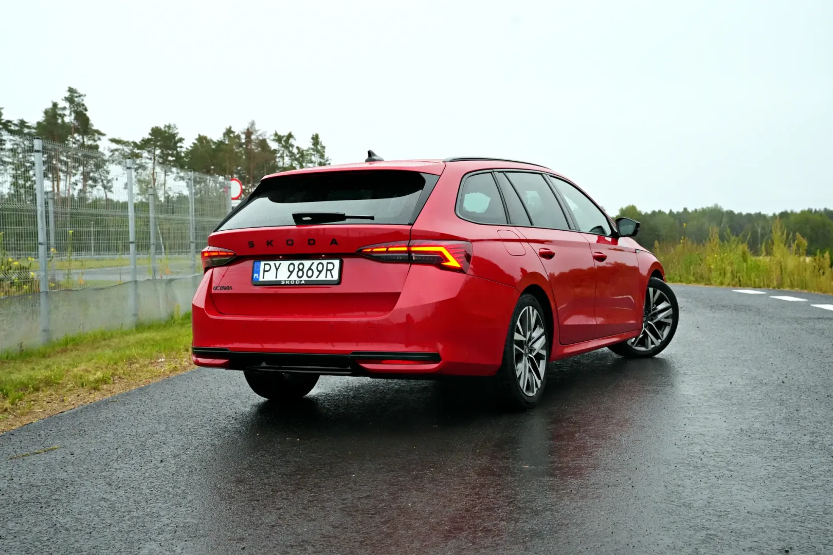 Skoda Octavia Combi 2.0 TDI Sportline Tech