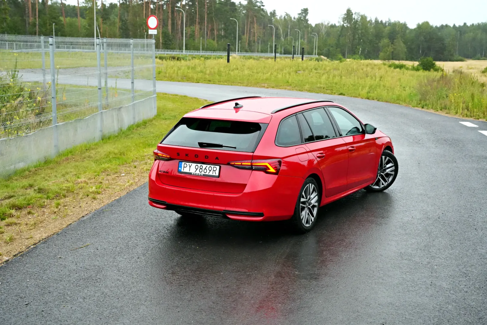Skoda Octavia Combi 2.0 TDI Sportline Tech