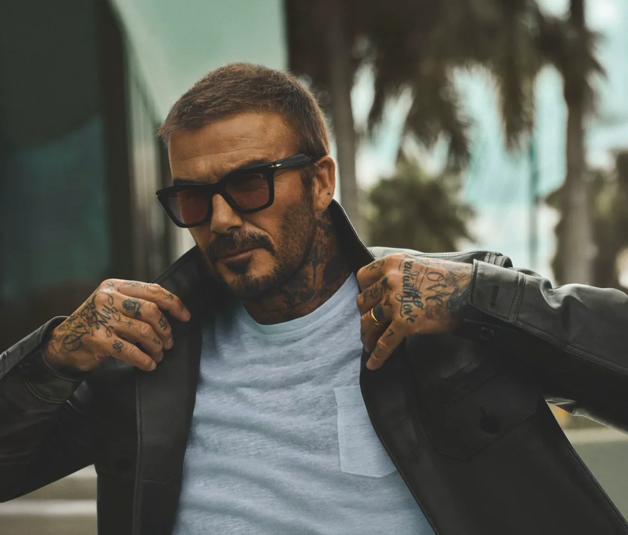 Eyewear by David Beckham. Tak nosi się klasykę po 30-tce Eyewear by David Beckham jesień/zima 2026.