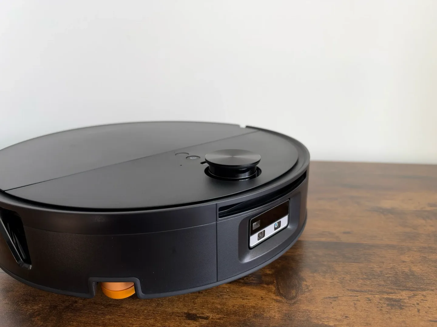 Roboty Roborock z rolką: Saros i Qrevo. Wiem który Ci pasuje Roborock Saros 20 Flow Complete