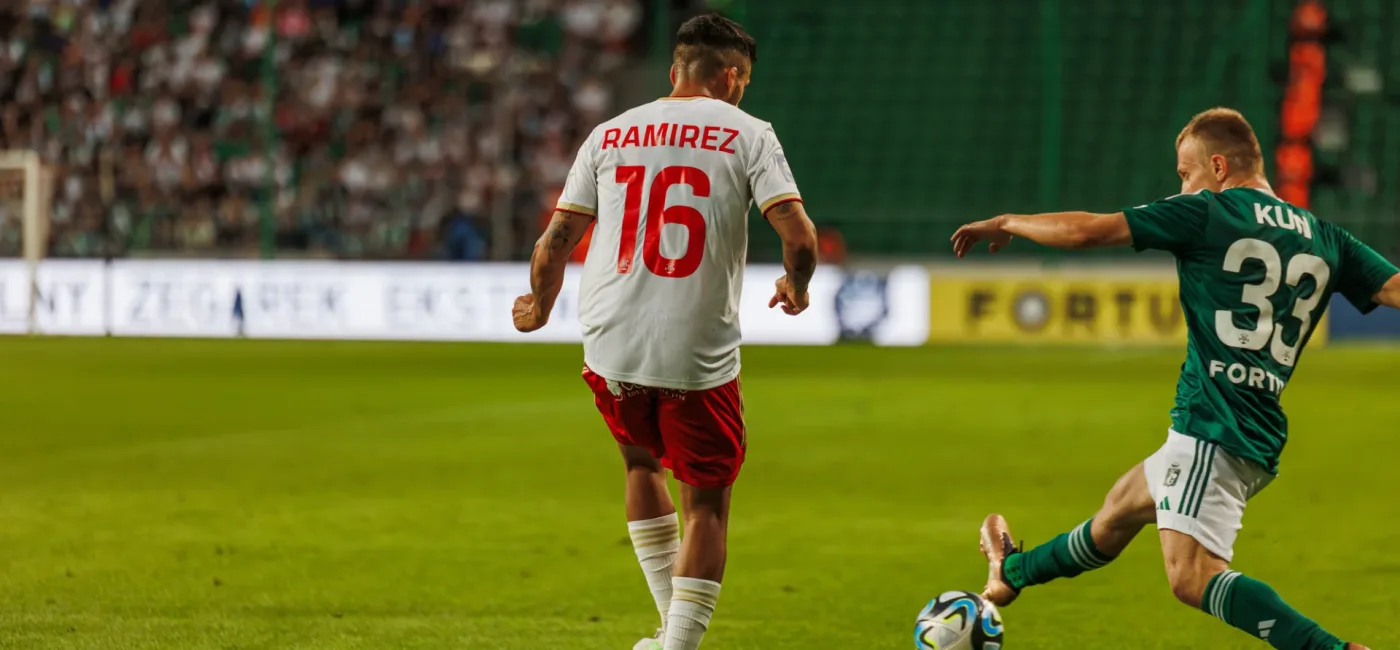 PKO BP Ekstraklasa 2023/24. Mecz pomiędzy Legia Warszawa a ŁKS Łódź.